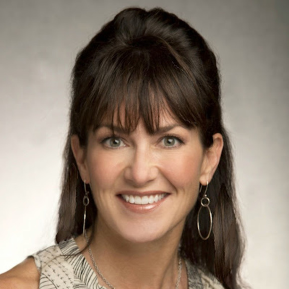 Meet your Posher, Courtney - Picture 1 of 1